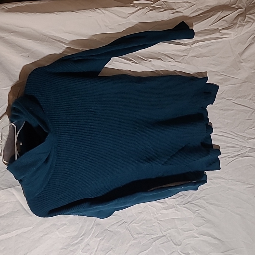 Cyrus Teal Tunic Sweater